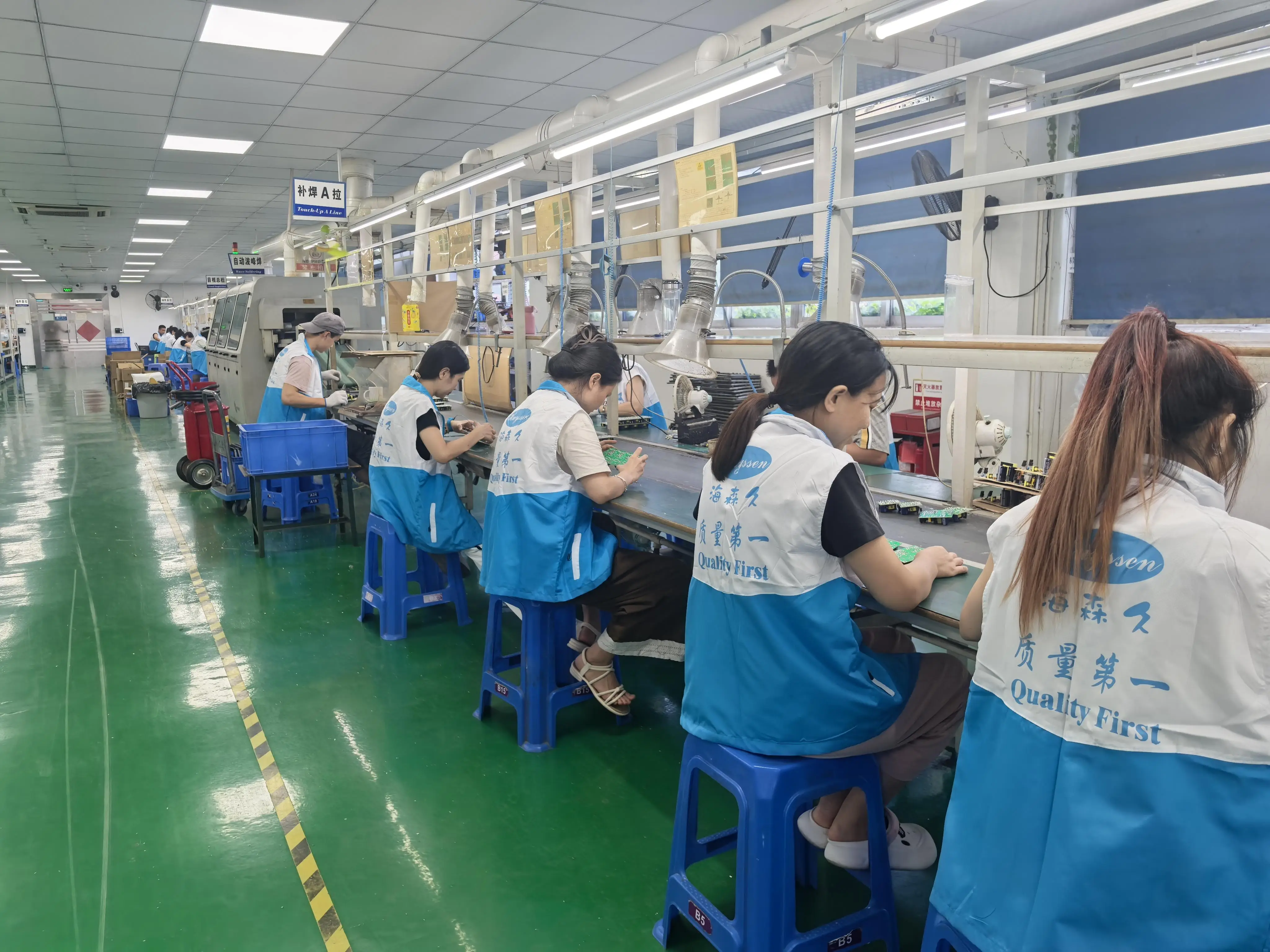 2026年2月|定制化開關電源推薦助力工業設備穩定運行與成本優化